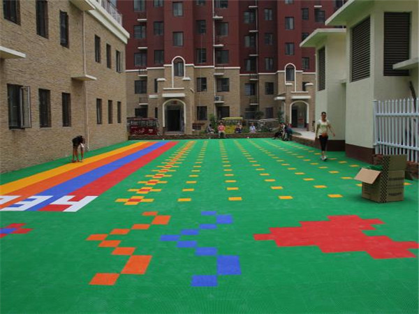 懸浮地板多姿多彩可鋪設場地場景眾多 懸浮地板多姿多彩可鋪設場地場景眾多